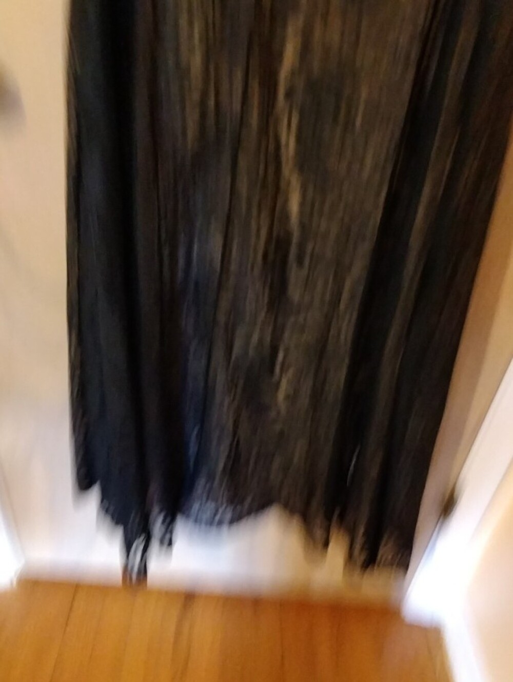 Elegant Black Lace Maxi Dress - Picture 4 of 5